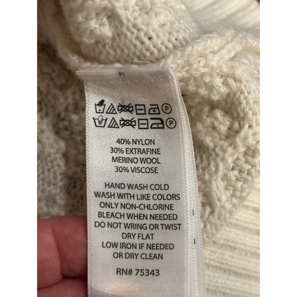 Tahari cableknit ivory wool blend turtleneck sweater women’s Xs - Picture 6 of 9